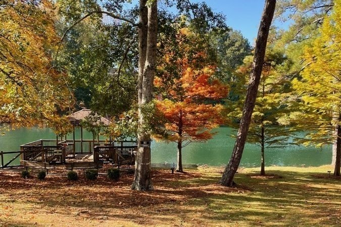 The Residences at Arbor Lake, a 55+ Community in Auburn, AL - Building Photo