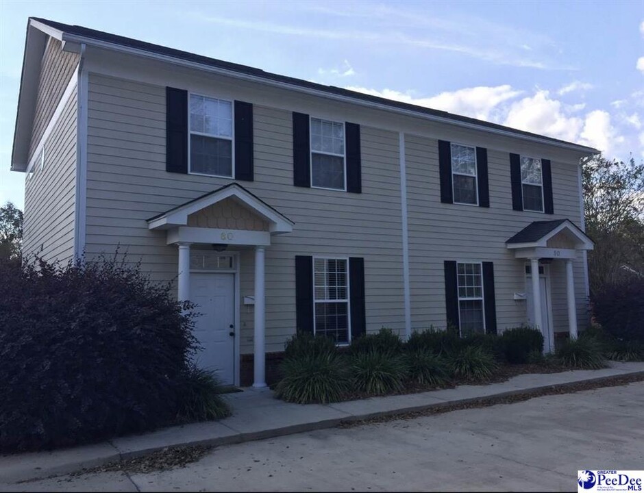 10-80 Town House Ct in Sumter, SC - Building Photo