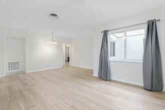 3696 NE 5th Dr in Boca Raton, FL - Building Photo - Building Photo