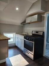 98 Morton St in Fall River, MA - Building Photo - Building Photo