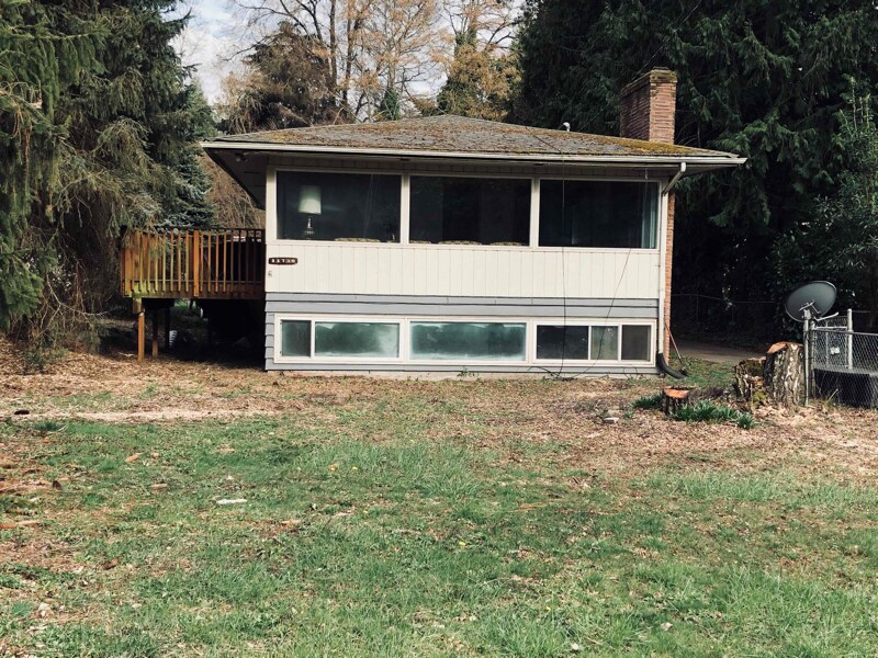 11730 8th Ave S in Seattle, WA - Building Photo