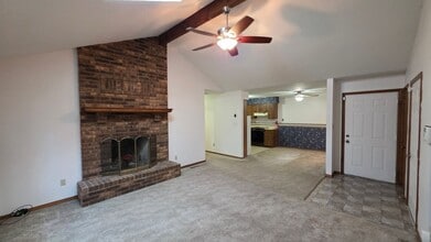 503 E Redwood St in Springfield, MO - Building Photo - Building Photo