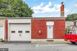 29 N 23rd St in Mount Penn, PA - Building Photo - Building Photo