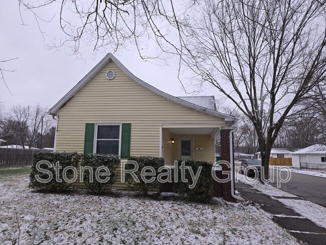 property at 2528 S 8th St