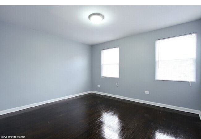 6225 S Indiana Ave in Chicago, IL - Building Photo - Building Photo