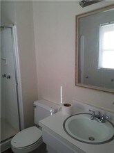 7500 Bramblewood Dr in Charlotte, NC - Foto de edificio - Building Photo