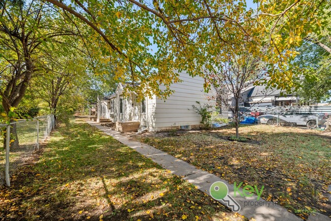 429 N Piatt Ave-Unit -Unit 1 in Wichita, KS - Building Photo - Building Photo