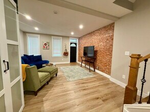 521 Locust St in Columbia, PA - Building Photo - Building Photo