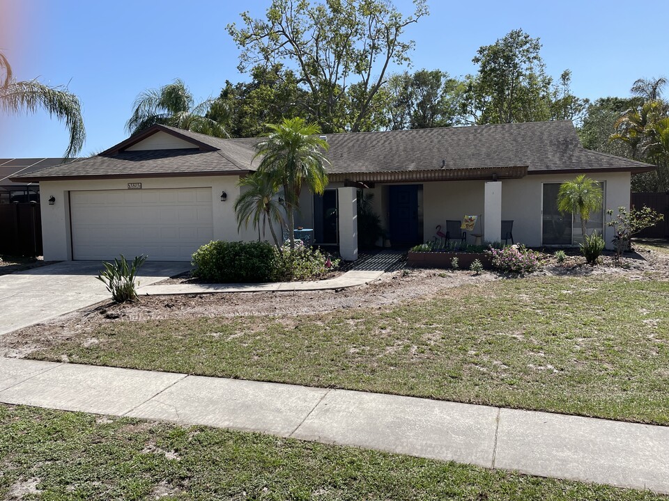 3805 Gatewood Dr in Sarasota, FL - Building Photo