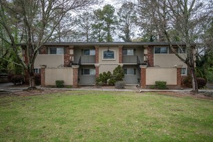 2018 S Milledge Ave in Athens, GA - Building Photo