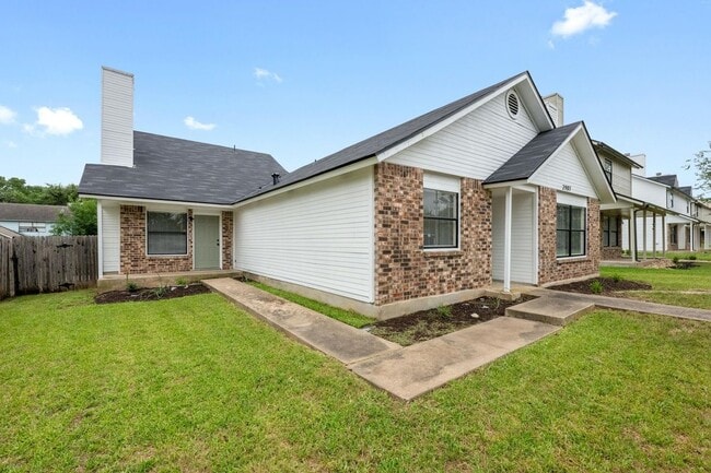 property at 2907 W Slaughter Ln