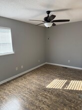 132 Circle Dr, Unit A in Fayetteville, TN - Foto de edificio - Building Photo