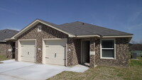 2412 FM 1113, Unit B in Copperas Cove, TX - Foto de edificio - Building Photo