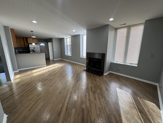 542 E 48th St in Chicago, IL - Building Photo - Building Photo