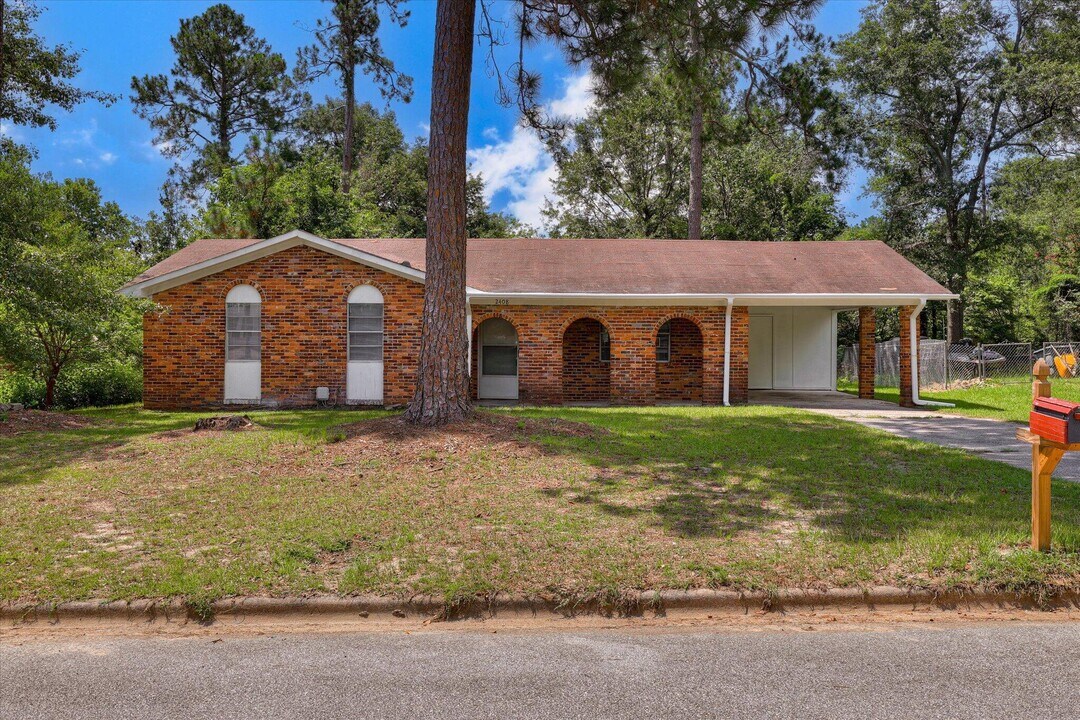 2408 Southdale Dr in Hephzibah, GA - Building Photo