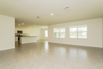 11 Hickory Course Radial in Ocala, FL - Foto de edificio - Building Photo