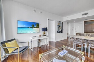 485 Brickell Ave, Unit SI ID1520357P in Miami, FL - Building Photo - Building Photo