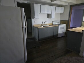 29 Creek Dr in Beverly, WV - Foto de edificio - Building Photo