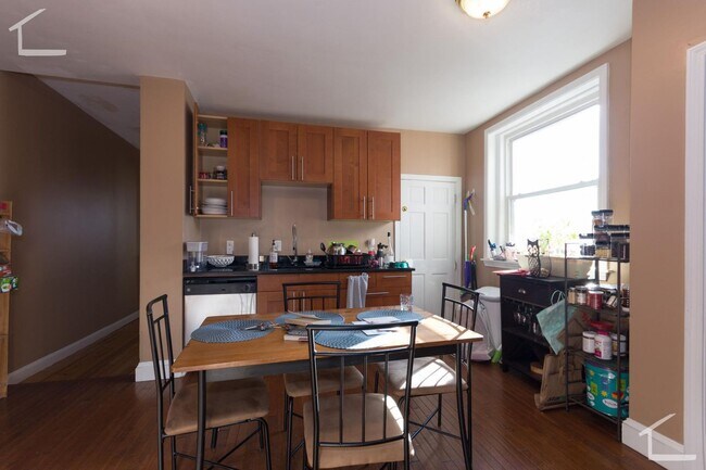 6-8 Glenville Ave in Boston, MA - Building Photo - Building Photo