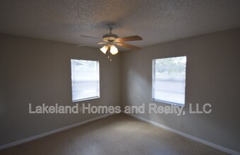 115 Leelon Rd in Lakeland, FL - Building Photo - Building Photo