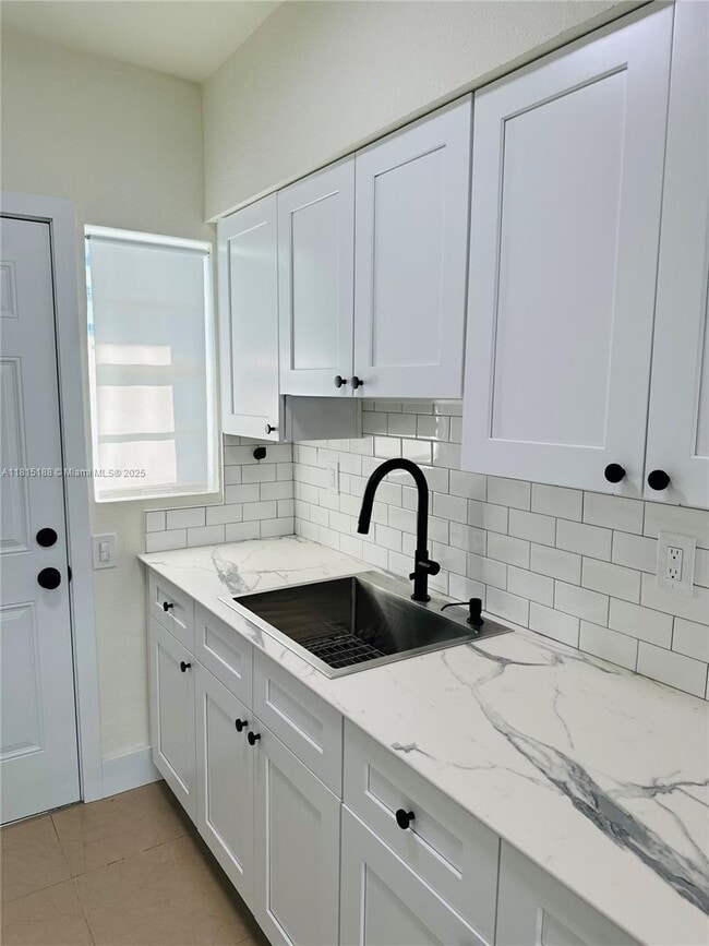 property at 8080 Tatum Waterway Dr