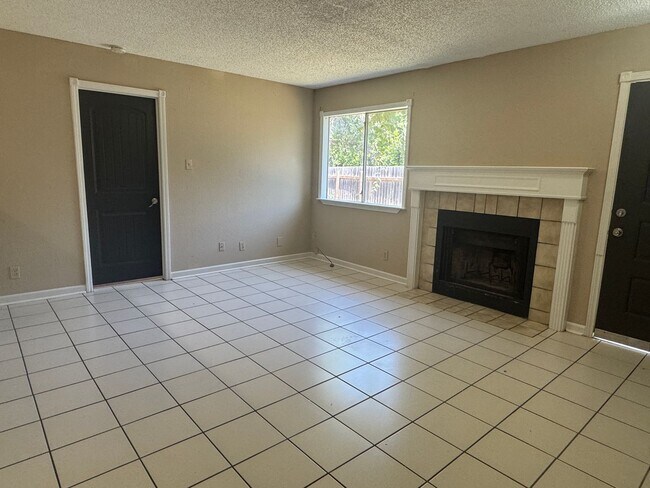 11606 Castle Rock Ct in Austin, TX - Building Photo - Building Photo