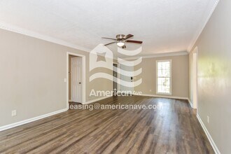 35 Eastpine Ct in Columbia, SC - Building Photo - Building Photo