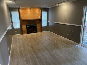 1337 222nd Pl NE in Sammamish, WA - Building Photo - Building Photo