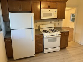 33 Gorham St, Unit #2 Apartamentos