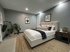 23 Glen Belle Crescent in Toronto, ON - Building Photo - Building Photo