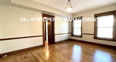 3700 Wyandotte St in Kansas City, MO - Building Photo - Building Photo