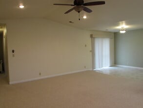3125 Glen St in Eureka, CA - Building Photo - Building Photo