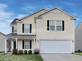 9688 W Constellation Dr in Pendleton, IN - Building Photo