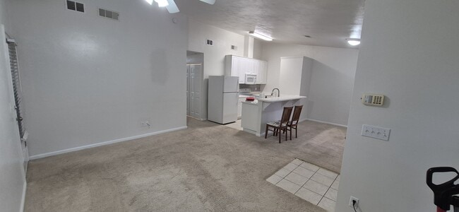 1861 Hopkins Dr in Tallahassee, FL - Building Photo - Building Photo