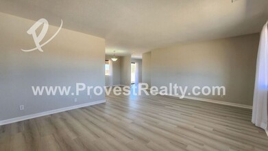 13444 Rancherias Rd in Apple Valley, CA - Building Photo - Building Photo