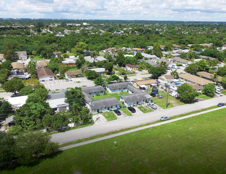 Sunview Apartments in Fort Lauderdale, FL - Building Photo