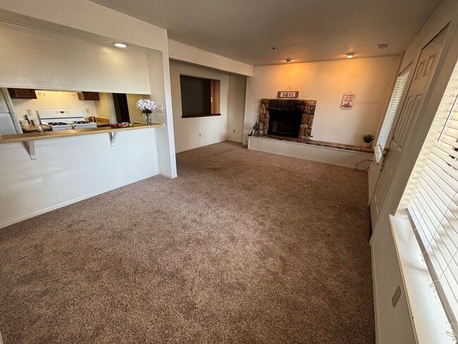 property at 759 Boulder Ct
