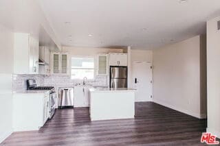 property at 1431 S Sherbourne Dr