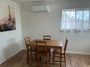 21921 Halldale Ave in Torrance, CA - Building Photo - Building Photo