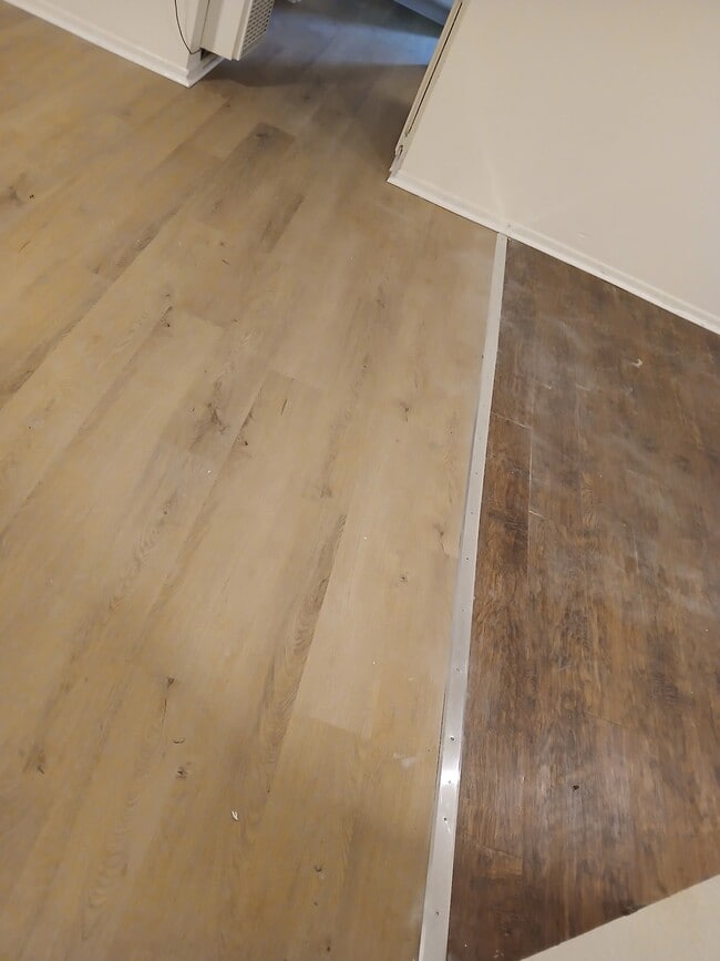 15999 Orange St, Unit D in Hesperia, CA - Foto de edificio - Building Photo