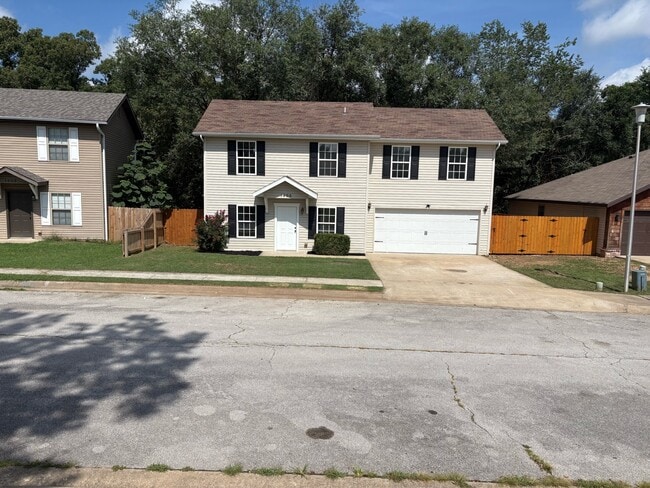 1405 Crescent Bentonville Crescent in Bentonville, AR - Building Photo - Building Photo