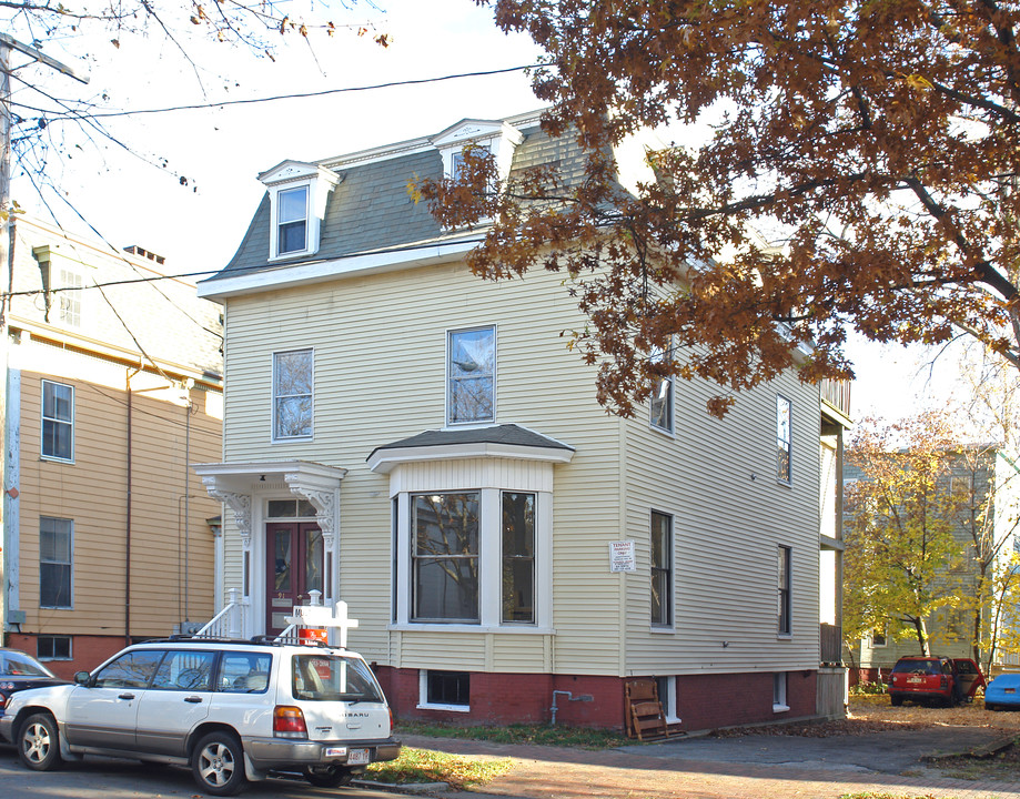 91 Emery St in Portland, ME - Foto de edificio