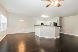 5210 Cedar Shoals Dr in Buford, GA - Building Photo - Building Photo