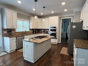 1212 Toteros Dr in Waxhaw, NC - Building Photo - Building Photo