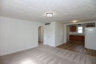 406 Wilson Ave in Crawfordsville, IN - Building Photo - Building Photo
