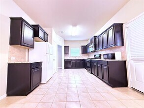 1421 Blake St in Leander, TX - Building Photo - Building Photo