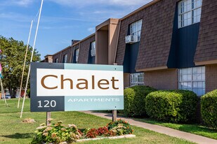 Chalet Apartments in Moore, OK - Building Photo