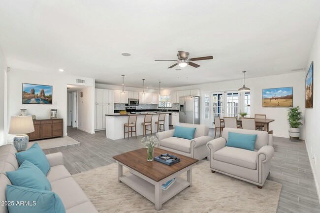 property at 3922 E Dahlia Dr
