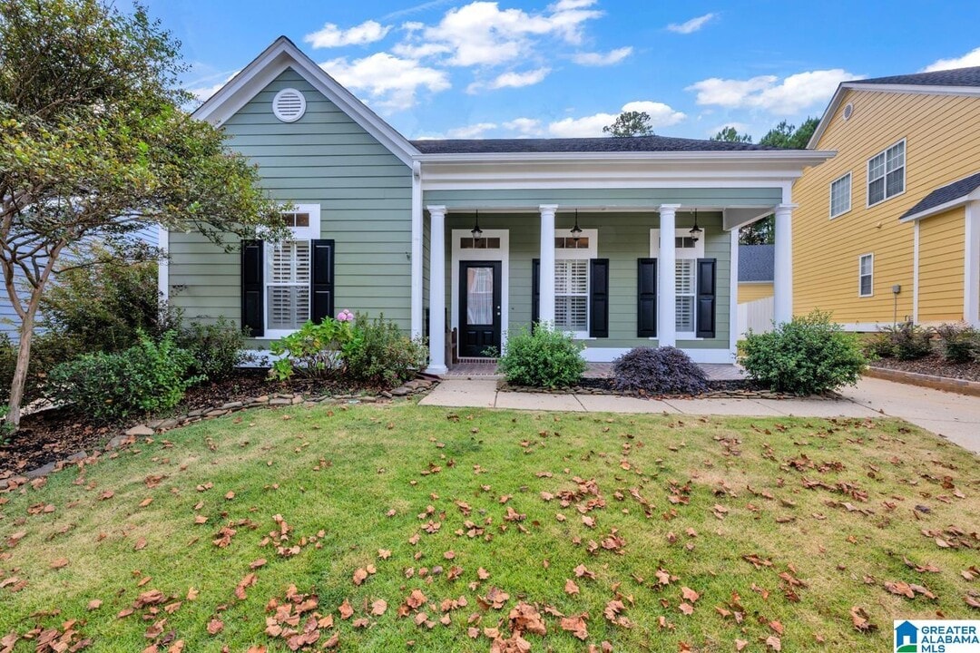 6285 S Clubview Cir in Bessemer, AL - Building Photo