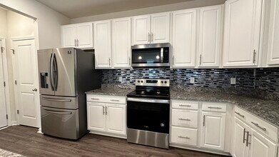 312 Catawba Br Wy in Moncks Corner, SC - Building Photo - Building Photo